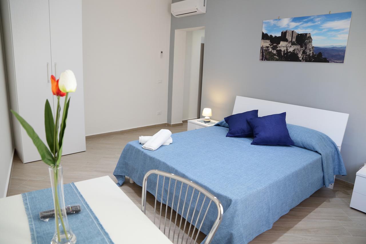 Bed and Breakfast La Bussola à Trapani Extérieur photo